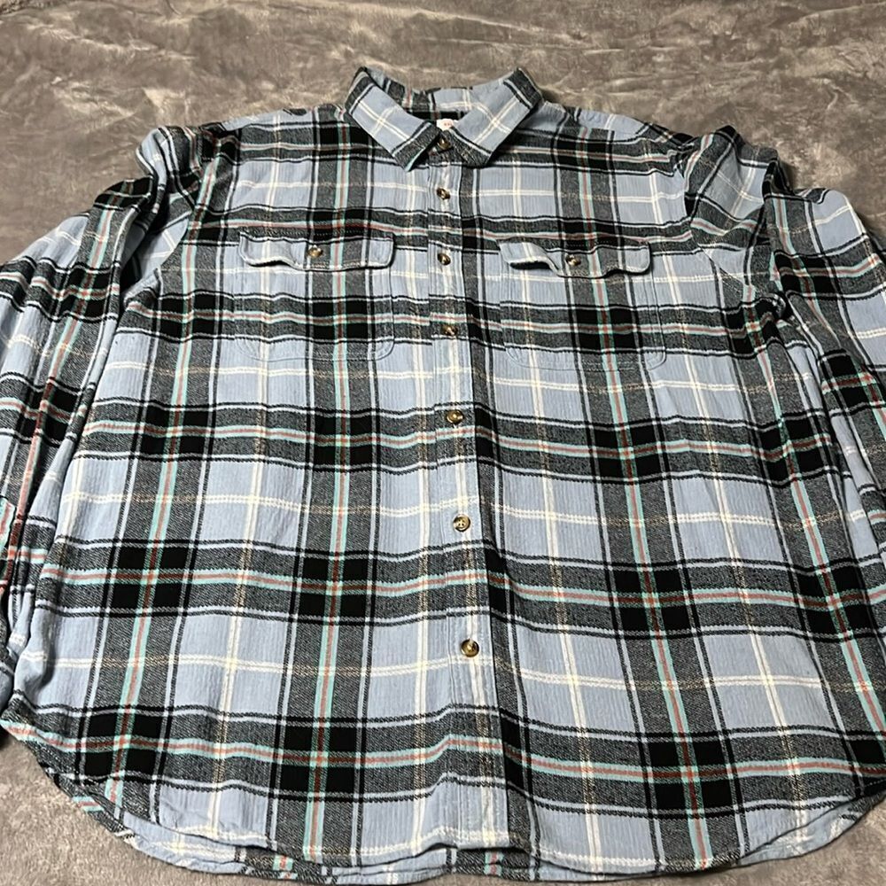 Old Navy Men’s Plaid Button Down Shirt